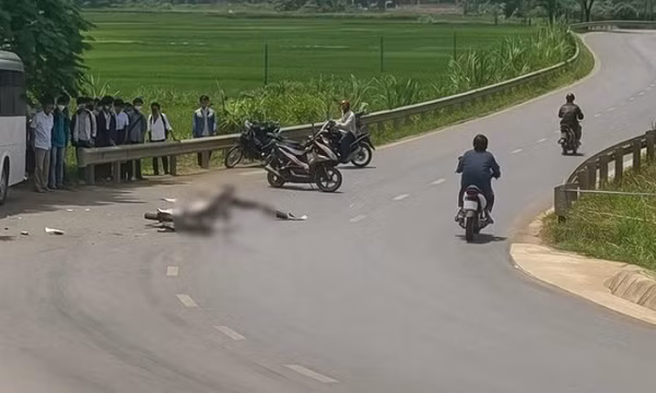Tai nạn trên Quốc lộ 12B, nam sinh lớp 12 tử vong