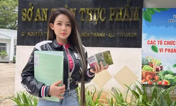 Ngân 98 đến cơ quan chức năng làm việc vụ sản phẩm giảm cân nghi kém chất lượng
