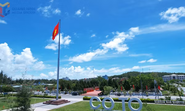 Chuyện những Đảng viên bám đảo