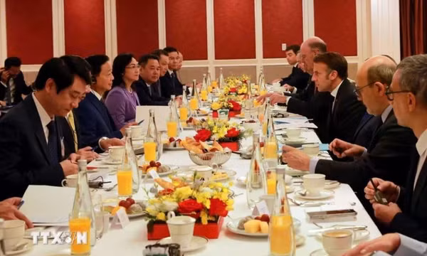 'Pháp sẵn sàng đồng hành cùng Việt Nam trong tiến trình chuyển đổi năng lượng'