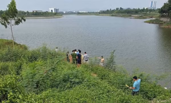 Hà Nội: 3 thanh niên bị đuối nước ở hồ Tân Xã, 2 người tử vong
