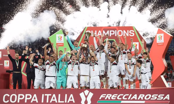 Hạ AC Milan, Bologna vô địch Coppa Italia sau 51 năm chờ đợi