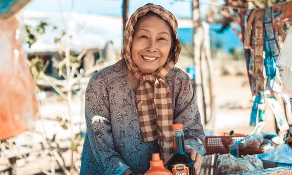 NSƯT chuyên vai ác đóng 'Lật mặt 8': Tôi vừa làm mẹ, vừa làm cha nuôi dạy 3 con