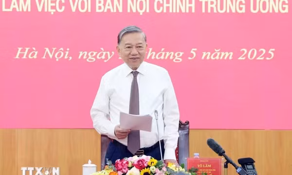 Công tác nội chính phải hướng mục tiêu giữ vững ổn định để phát triển đất nước