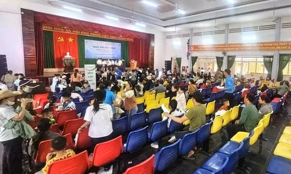 Miễn viện phí toàn dân: Từ tâm tư người bệnh đến kỳ vọng cộng đồng