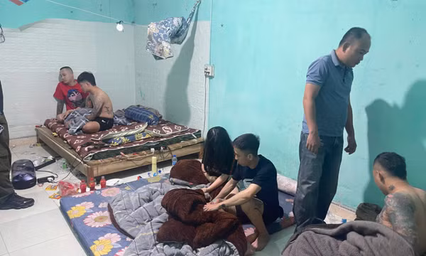 Uông Bí: Triệt phá ổ nhóm tổ chức sử dụng trái phép chất ma tuý tại phòng trọ