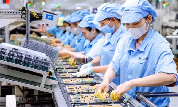 Ngành công nghiệp: Cơ cấu sản phẩm chuyển dịch tích cực