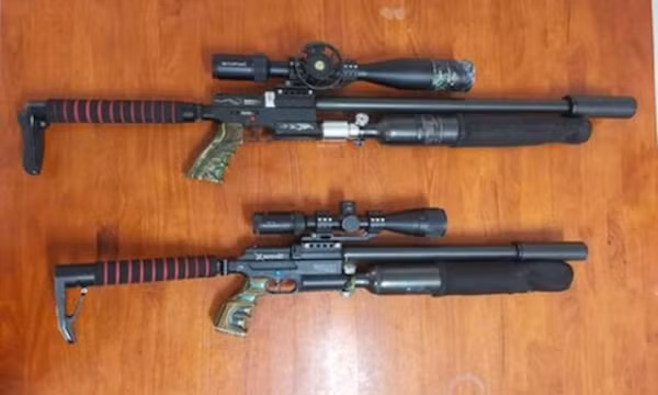 Hai người đàn ông mang súng vào khu bảo tồn, bắn chết 5 cá thể khỉ quý hiếm