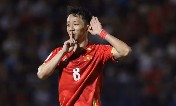 Nhà vô địch AFF Cup chia tay HAGL