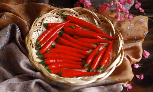 Mẹo bảo quản ớt tươi dùng quanh năm