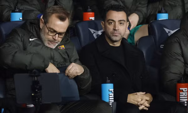 Xavi chia tay Barca cuối mùa: Sự nghiệt ngã trên 'ghế nóng'
