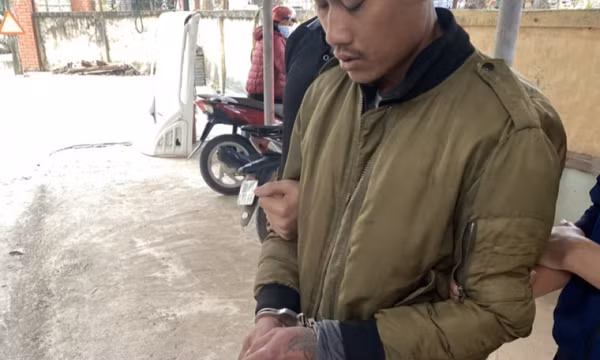 Triệt phá đường dây chuyên “bơm” ma tuý vào Trung tâm cai nghiện số 1 Hoà Bình