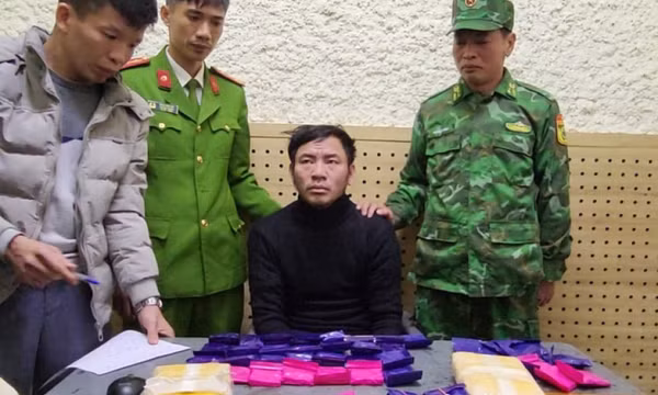 Đâm chết người, trốn truy nã vào rừng sâu lập đường dây buôn bán ma túy