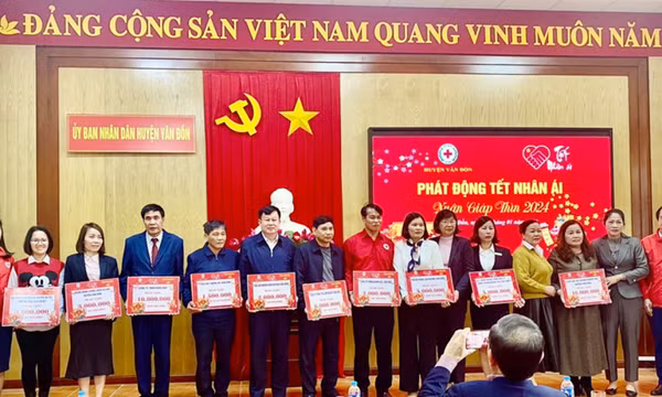 Huyện Vân Đồn phát động phong trào "Tết Nhân ái" - Xuân Giáp Thìn năm 2024  
