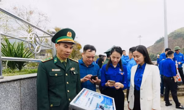 Nhân lên tình yêu quê hương và khát vọng cống hiến