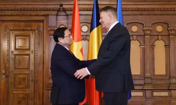 Thủ tướng Phạm Minh Chính hội kiến Tổng thống Romania Klaus Iohannis