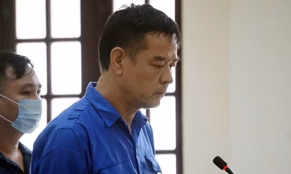 Cựu Trưởng Công an quận Đồ Sơn lĩnh 8 năm tù về tội ‘Nhận hối lộ’