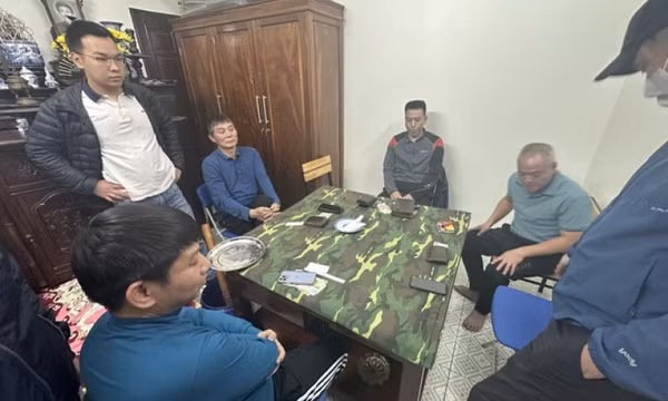 Bắt Cường ‘kính’, trùm anh chị đất Hà Đông