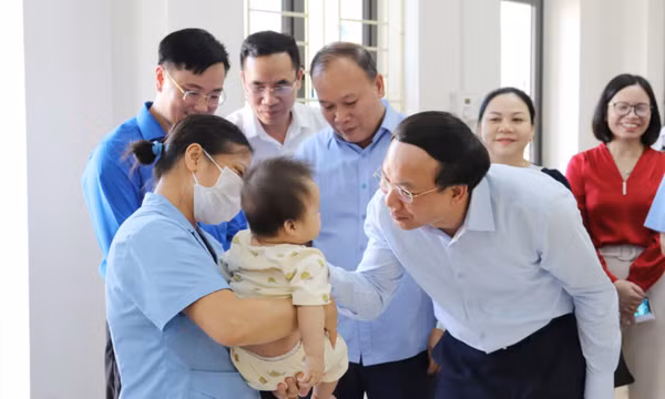 Hướng tới mục tiêu nhân dân hạnh phúc