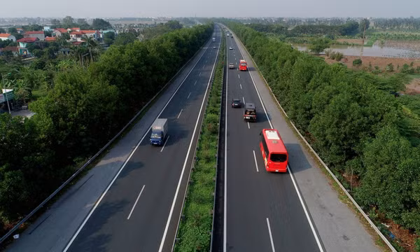 Chi tiết mức thu phí đường bộ mới áp dụng từ ngày 1/2/2024