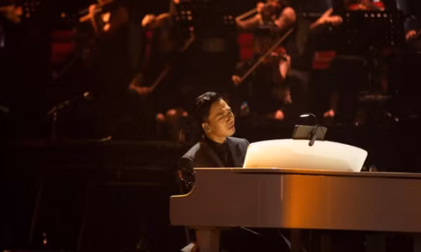 Live concert "sống" lại: Nghệ sĩ dám chơi lớn, khán giả dám chịu chi