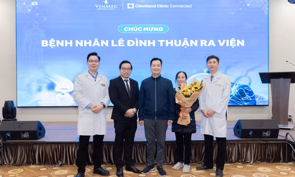Kỳ tích y văn Việt Nam: Ca phẫu thuật “2 trong 1” thay cả xương chậu và xương đùi cho bệnh nhân ung thư xương