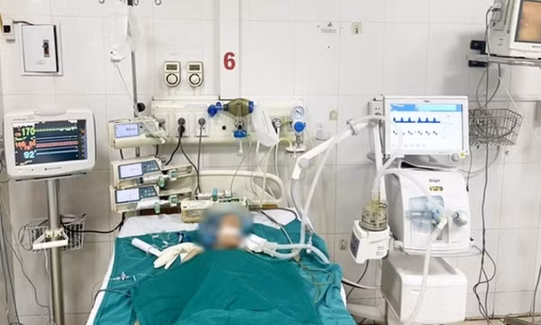 Bé 6 tuổi ngừng tuần hoàn, hôn mê sau khi ăn kẹo dẻo