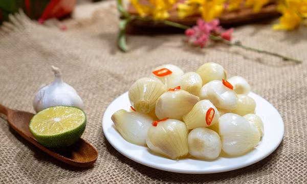 Món ăn chống ngán ngày Tết, bác sĩ khuyên không nên lạm dụng kẻo rước bệnh