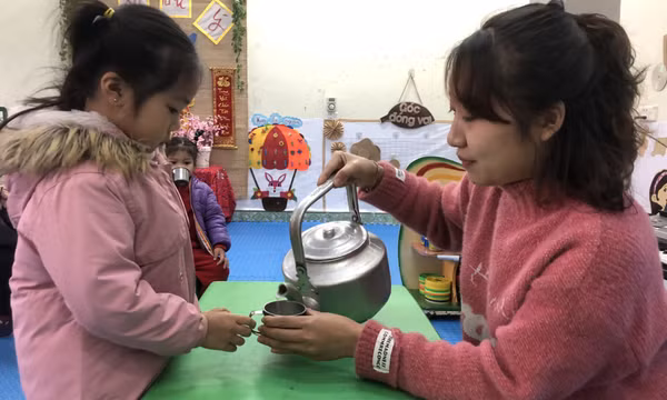 Chủ động chống rét cho học sinh