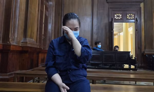 Bảo mẫu tra tấn bé gái 17 tháng tử vong lĩnh án chung thân
