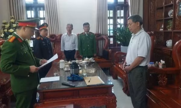Thanh Hóa: Khởi tố nguyên Phó Giám đốc Sở Tài chính Ngô Đình Chén