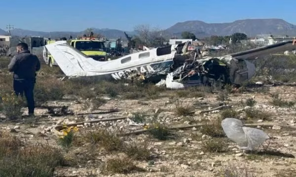 Mexico: Rơi máy bay cánh quạt hạng nhỏ sau thông báo khẩn hết xăng