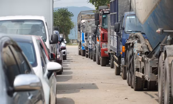 Khuyến cáo người dân đi đăng kiểm vào tháng 2,3