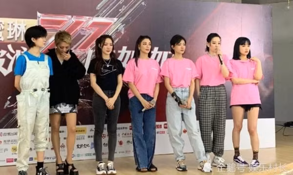 7 người thắng trong show 'Chị đẹp' sẽ lập nhóm nhạc hay tan rã ngay lập tức?