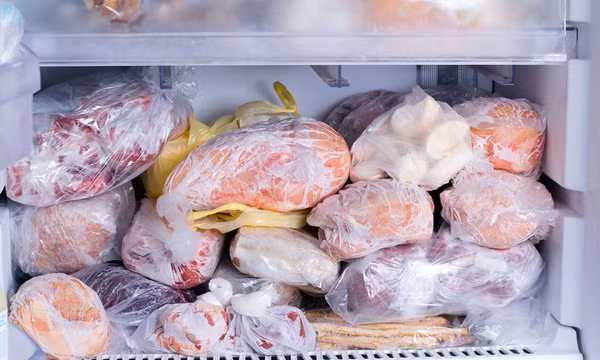 Gần Tết mua thực phẩm đông lạnh để dự trữ cần nhớ 7 điều này