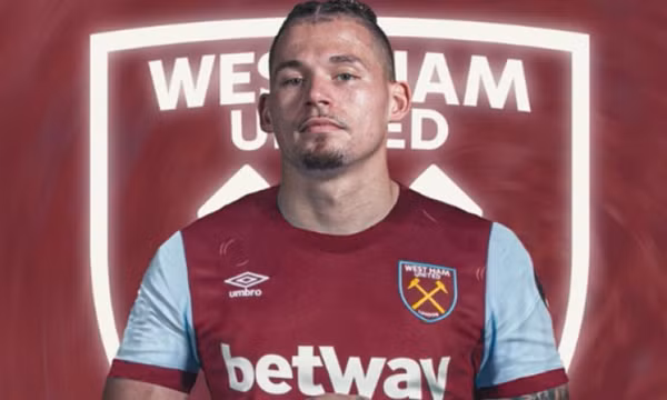 Phillips rời Man City