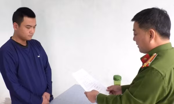 Nhóm đối tượng cho vay lãi nặng giam lỏng, đánh đập con nợ