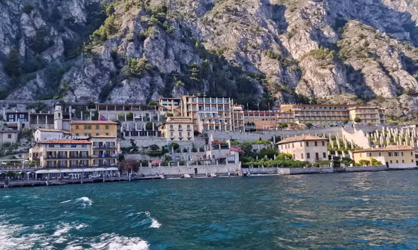 Limone sul Garda, làng chài thanh bình bên bờ hồ lớn nhất nước Ý