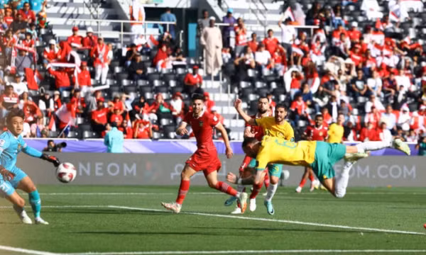 Indonesia thảm bại ở vòng 1/8 Asian Cup