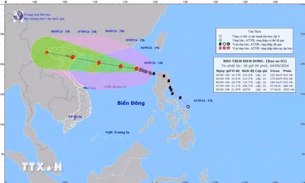 Bão số 3 đổi hướng mạnh cấp 15, giật cấp 17, còn cách đảo Hải Nam 580km