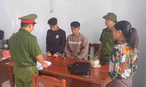 Lộ mặt nhóm “yêu râu xanh” từ clip do chính kẻ hiếp dâm quay lại