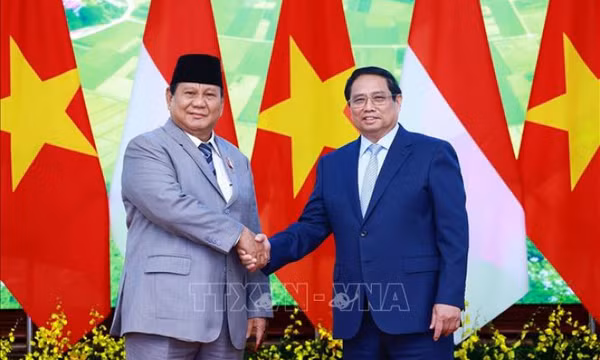 Thủ tướng tiếp Tổng thống đắc cử Indonesia Prabowo Subianto