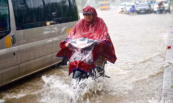 Dự báo thời tiết 21/9/2024: Gió mùa Đông Bắc tràn về, miền Bắc mưa to và giông