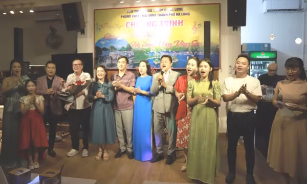 Chương trình nghệ thuật "Hạ Long vững vàng sau bão"