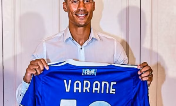 Raphael Varane cân nhắc giải nghệ