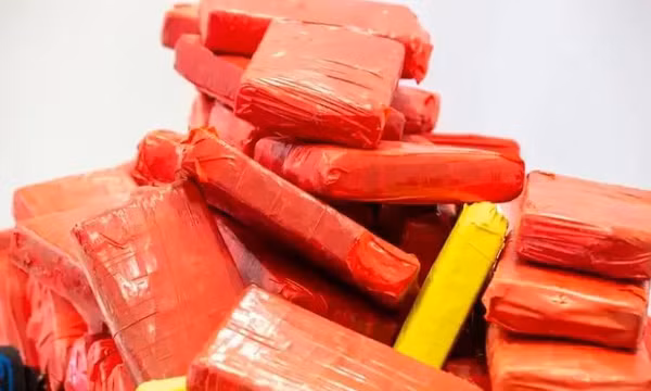 Điện Biên bắt giữ hai người vận chuyển trái phép 10kg thuốc phiện