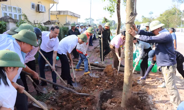 Đầm Hà phát động hưởng ứng chiến dịch “Làm cho thế giới sạch hơn” năm 2024