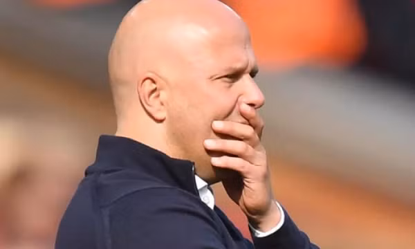 Liverpool tung đội hình mới toanh trước West Ham