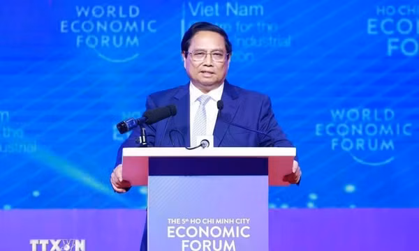 Thủ tướng đối thoại chính sách với chuyên gia, doanh nghiệp trong và ngoài nước