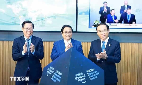 Thủ tướng: Trung tâm C4IR là cam kết được thực hiện hiệu quả, thực tế